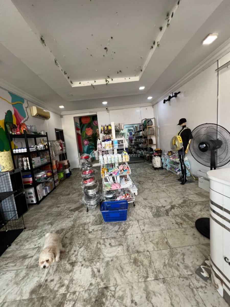 Spacious Shop Space, Off Admiralty Way, Lekki, Lagos, Shop for Rent