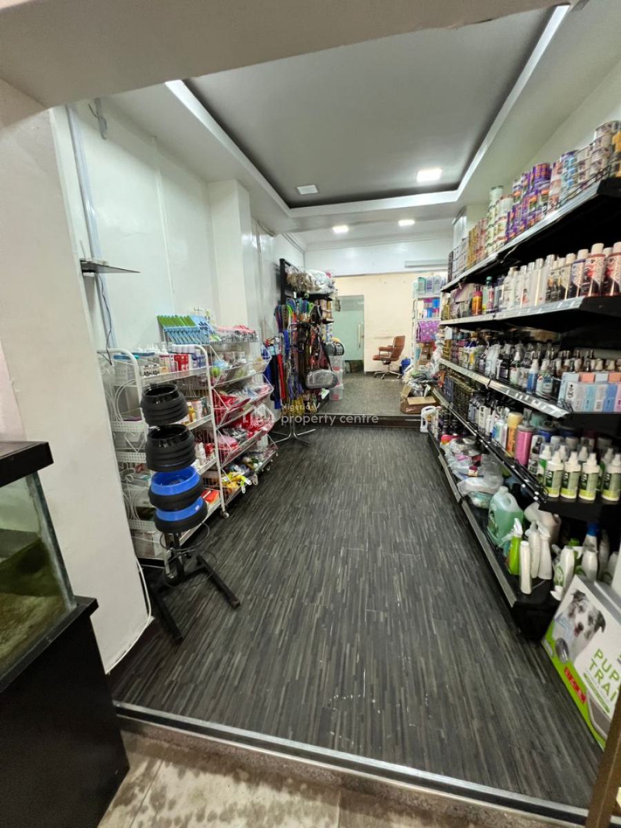 Spacious Shop Space, Off Admiralty Way, Lekki, Lagos, Shop for Rent