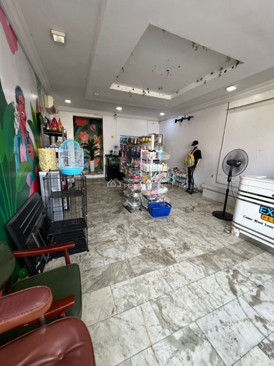 Spacious Shop Space, Off Admiralty Way, Lekki, Lagos, Shop for Rent