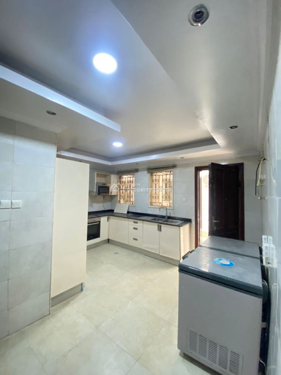 Fully Service 1 Bedroom Apartment, Lekki Phase 1, Lekki Phase 1, Lekki, Lagos, Mini Flat (room and Parlour) for Rent