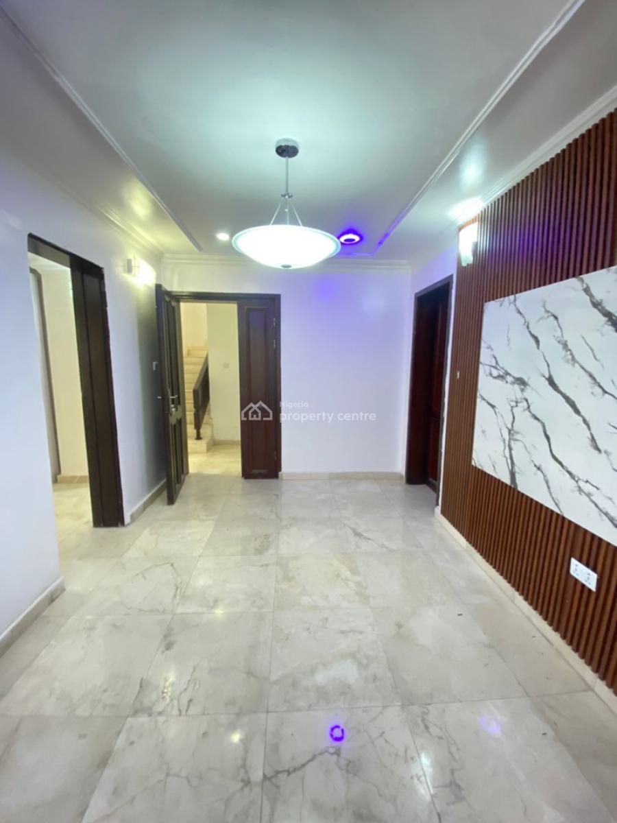 Fully Service 1 Bedroom Apartment, Lekki Phase 1, Lekki Phase 1, Lekki, Lagos, Mini Flat (room and Parlour) for Rent