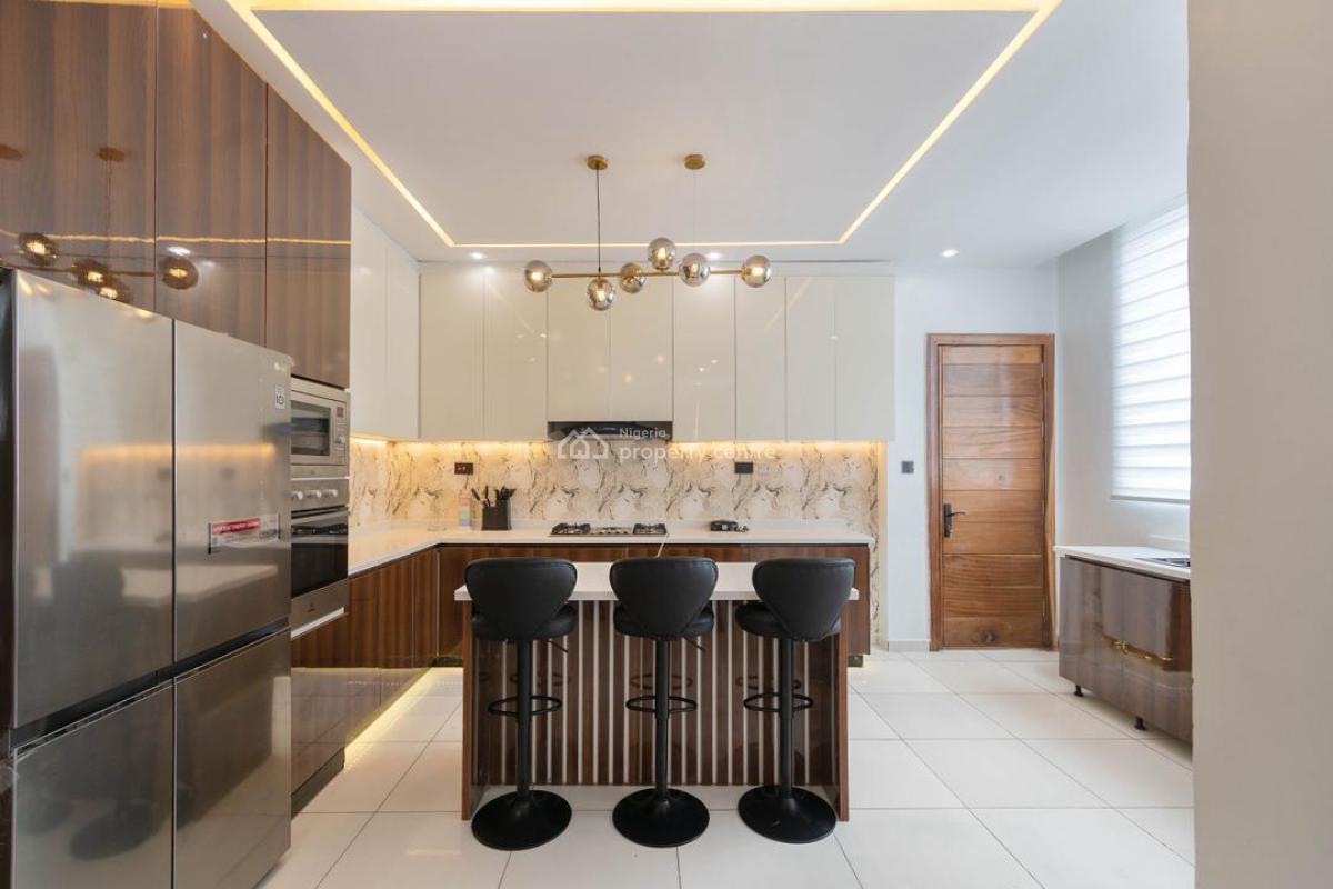 Brand New 2 Bedroom Penthouse with Pool/ Gym, Ikate, Lekki, Lagos, Flat / Apartment Short Let