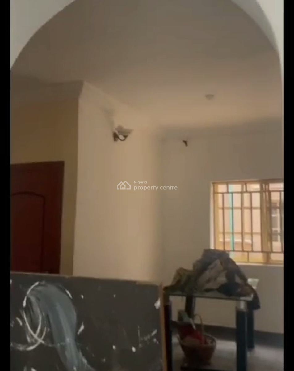 Spacious 3 Bedroom Apartment, Adeniyi Jones, Adeniyi Jones, Ikeja, Lagos, Flat / Apartment for Rent