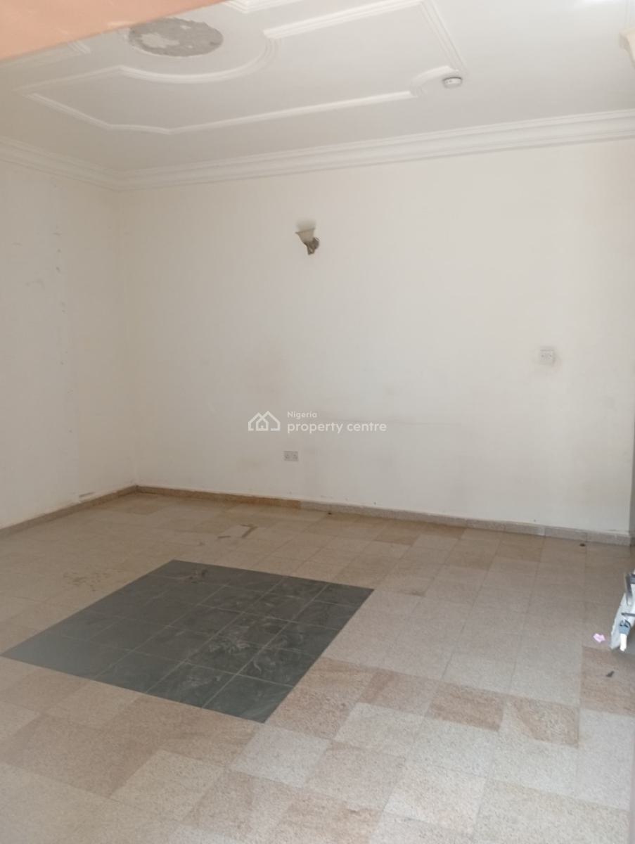 Massive 3 Bedroom Apartment with Two Living Rooms, Nicole Junction Axis, Katampe (main), Katampe, Abuja, Flat / Apartment for Rent
