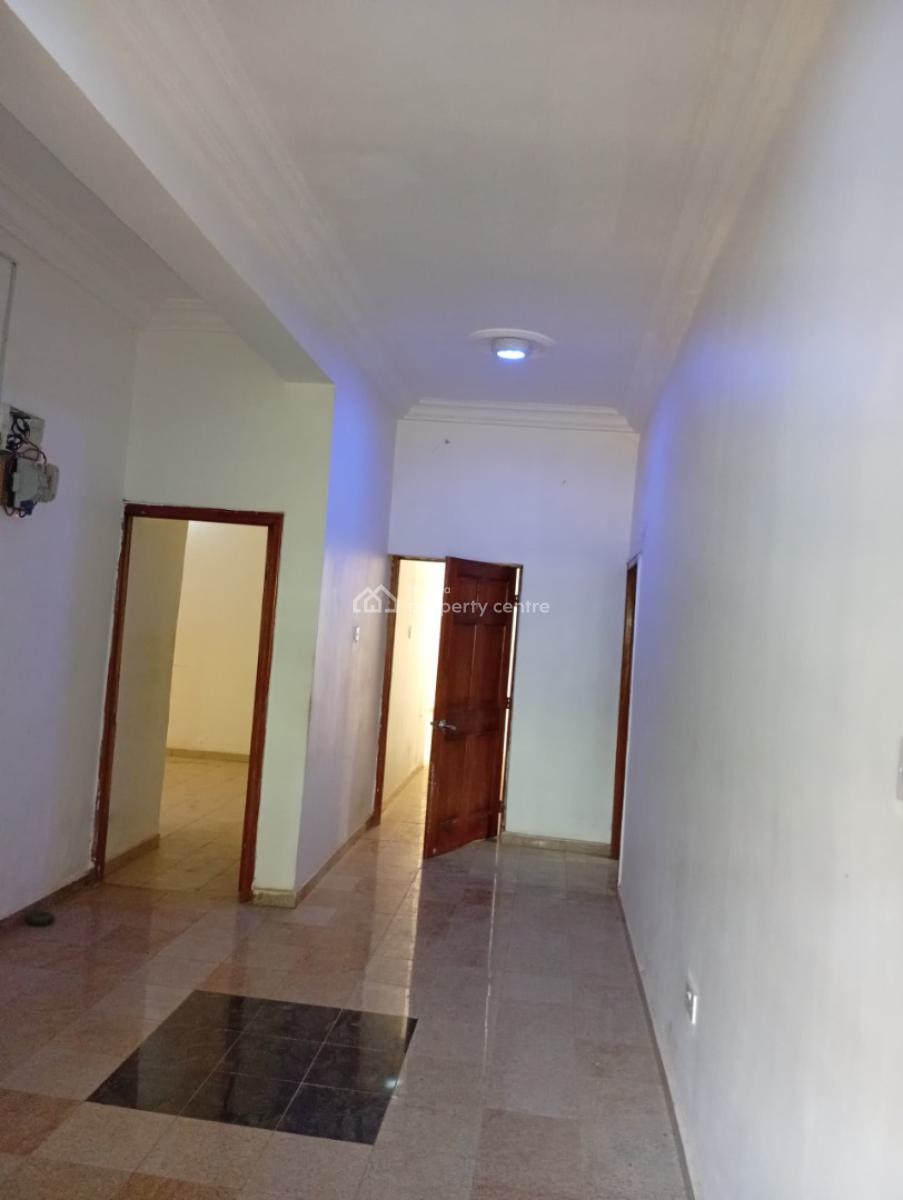 Massive 3 Bedroom Apartment with Two Living Rooms, Nicole Junction Axis, Katampe (main), Katampe, Abuja, Flat / Apartment for Rent