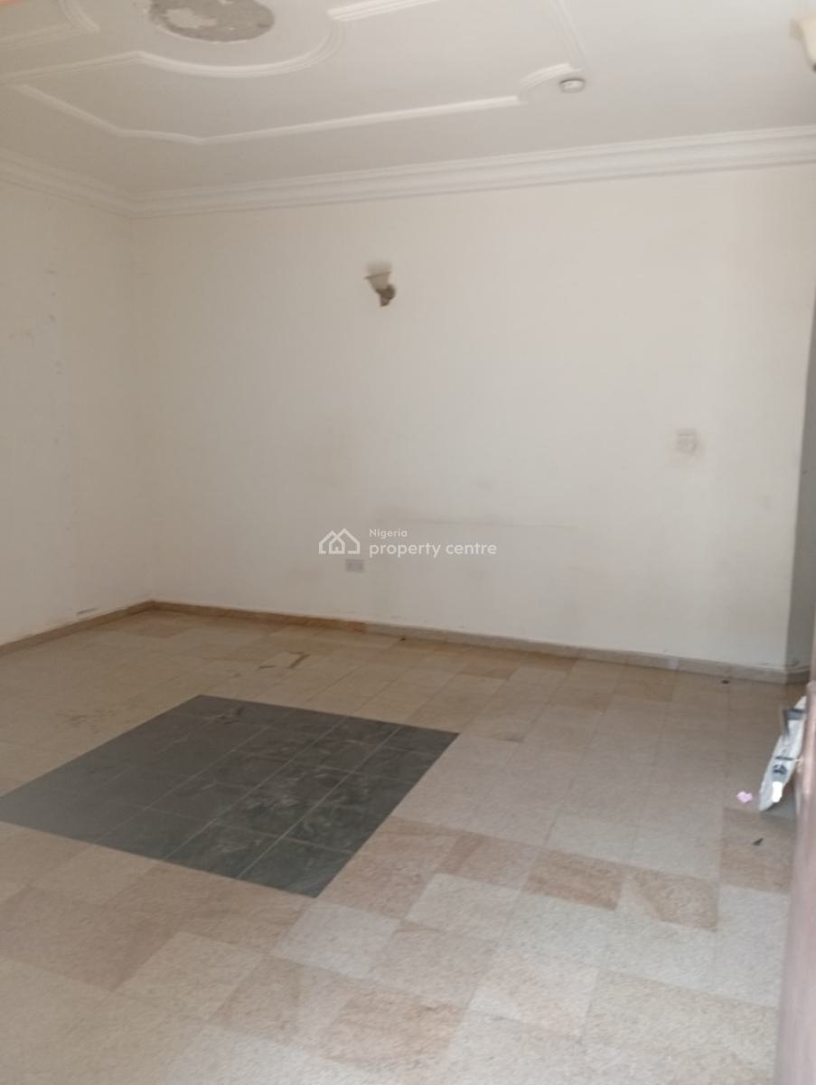 Massive 3 Bedroom Apartment with Two Living Rooms, Nicole Junction Axis, Katampe (main), Katampe, Abuja, Flat / Apartment for Rent