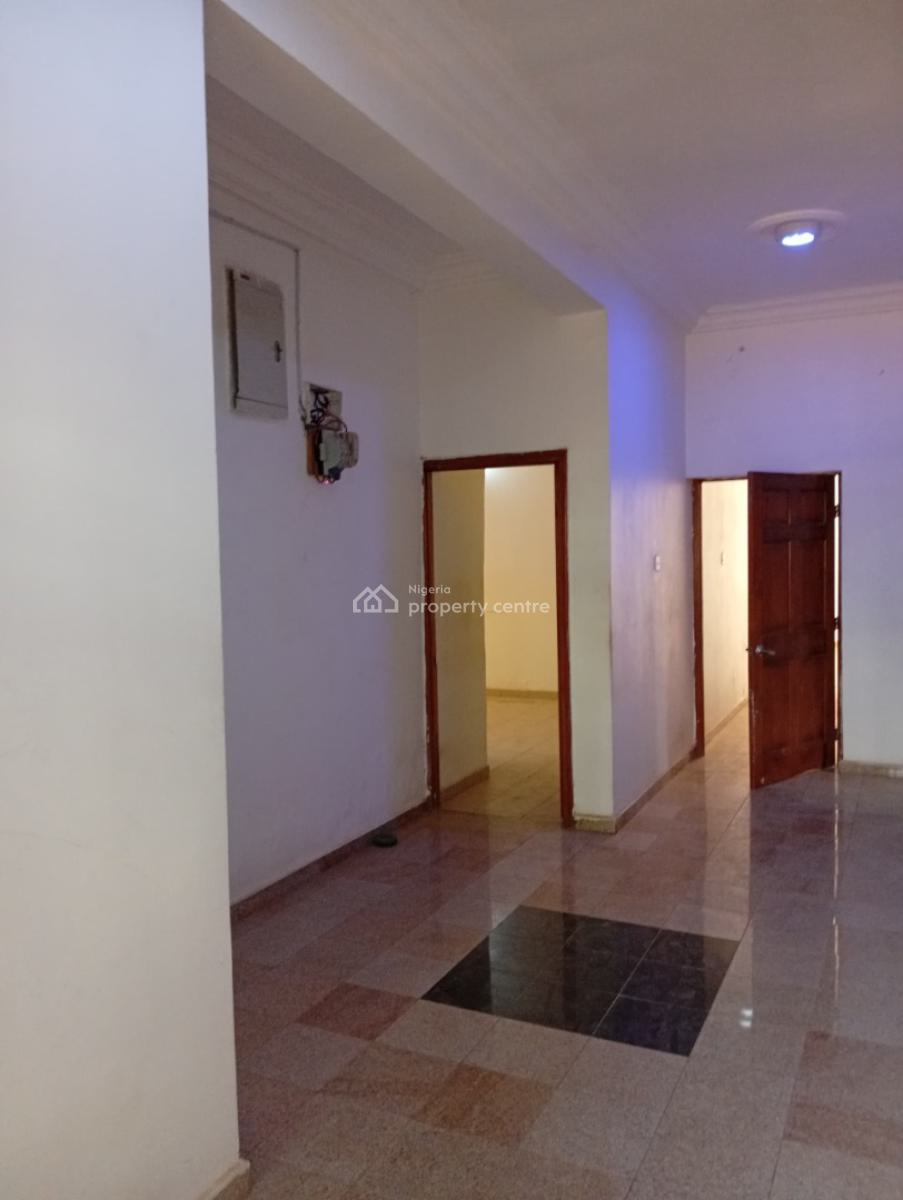 Massive 3 Bedroom Apartment with Two Living Rooms, Nicole Junction Axis, Katampe (main), Katampe, Abuja, Flat / Apartment for Rent