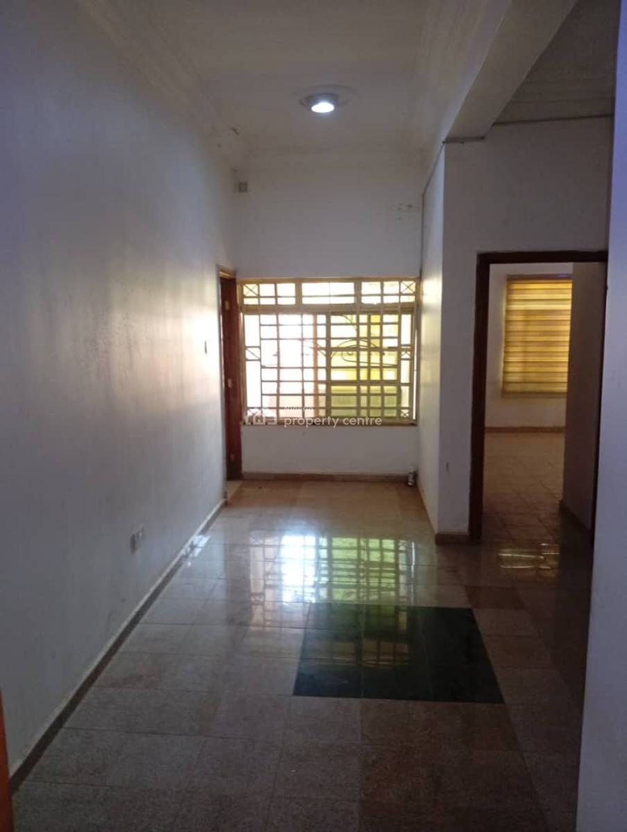 Massive 3 Bedroom Apartment with Two Living Rooms, Nicole Junction Axis, Katampe (main), Katampe, Abuja, Flat / Apartment for Rent