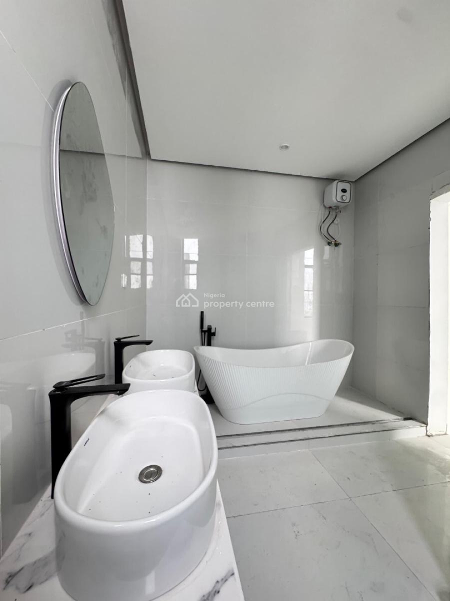 Spacious 4 Bedroom Townhouse  Duplex + Bq in a Secure Location, Ikate Elegushi, Lekki, Lagos, Terraced Duplex for Sale