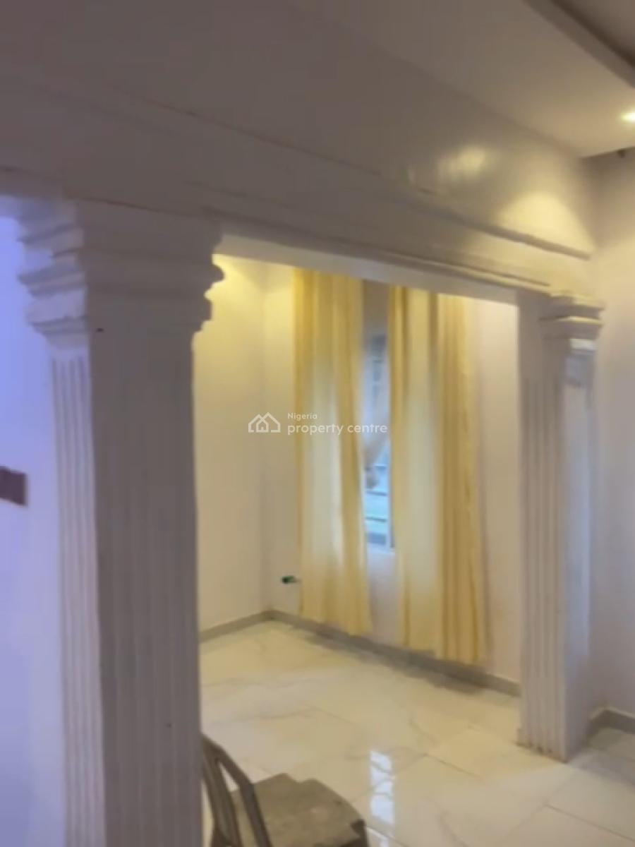 Well Maintained 2bedroom Flat, Alatinse, Bogije, Ibeju Lekki, Lagos, Flat / Apartment for Rent