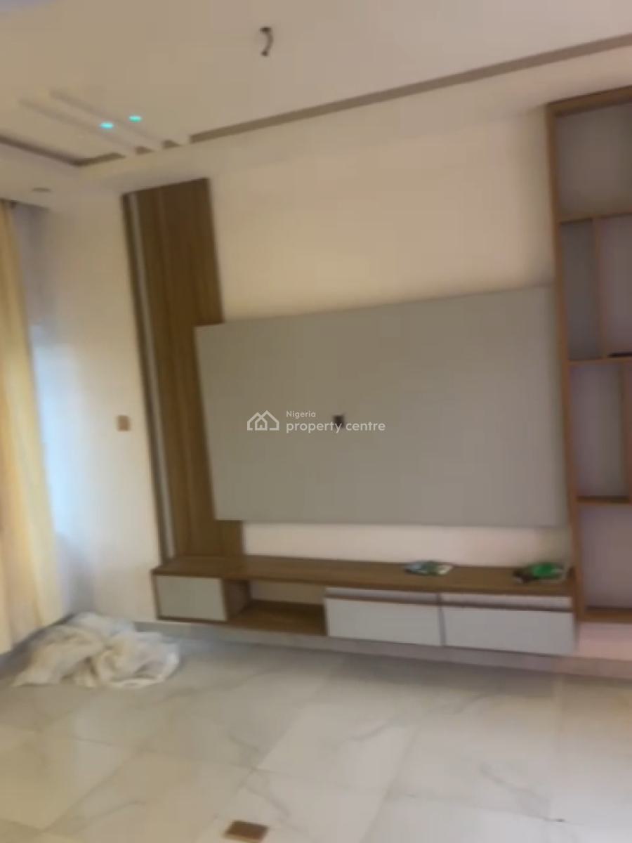 Well Maintained 2bedroom Flat, Alatinse, Bogije, Ibeju Lekki, Lagos, Flat / Apartment for Rent