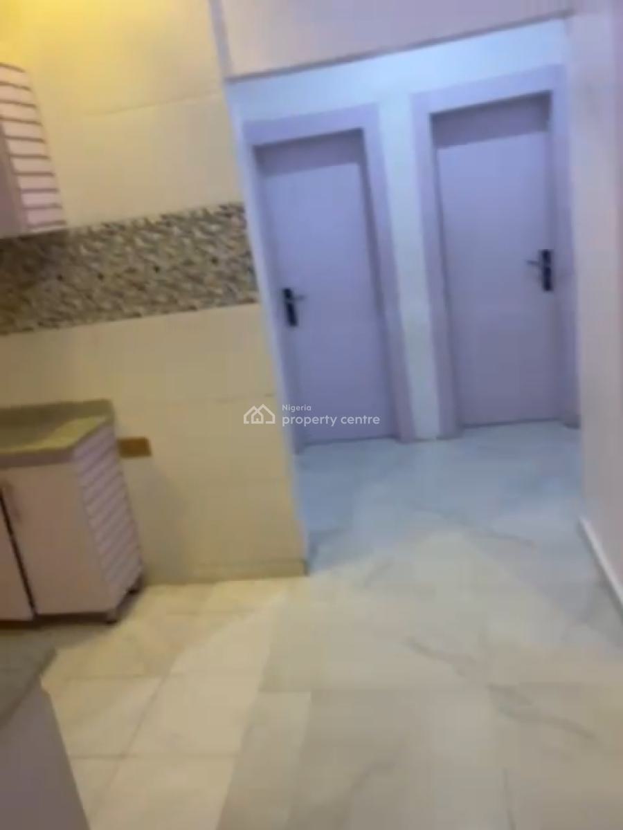 Well Maintained 2bedroom Flat, Alatinse, Bogije, Ibeju Lekki, Lagos, Flat / Apartment for Rent
