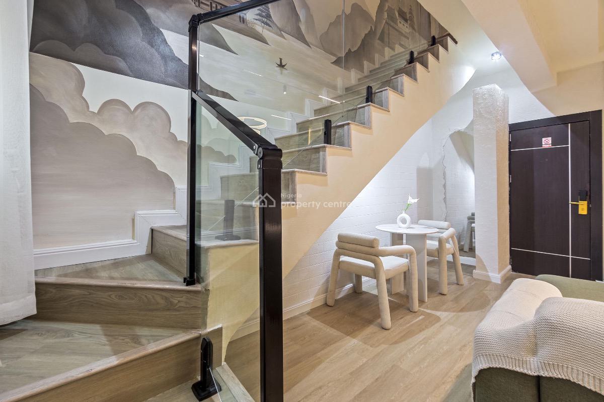 -a Brand New Luxury 2 Bedroom  with Swimming Pool, Ps5, Gym, Bal, Lekki Phase 1, Lekki, Lagos, Flat / Apartment Short Let