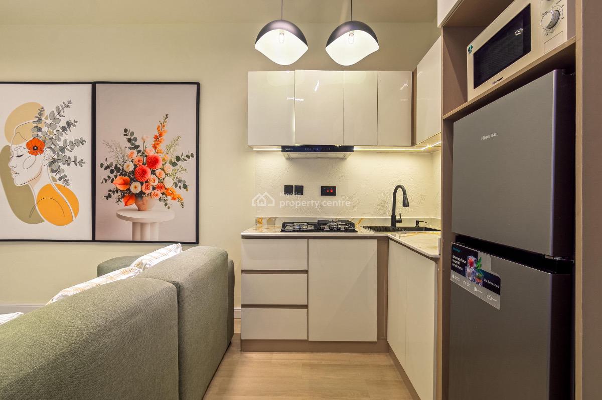 -a Brand New Luxury 2 Bedroom  with Swimming Pool, Ps5, Gym, Bal, Lekki Phase 1, Lekki, Lagos, Flat / Apartment Short Let