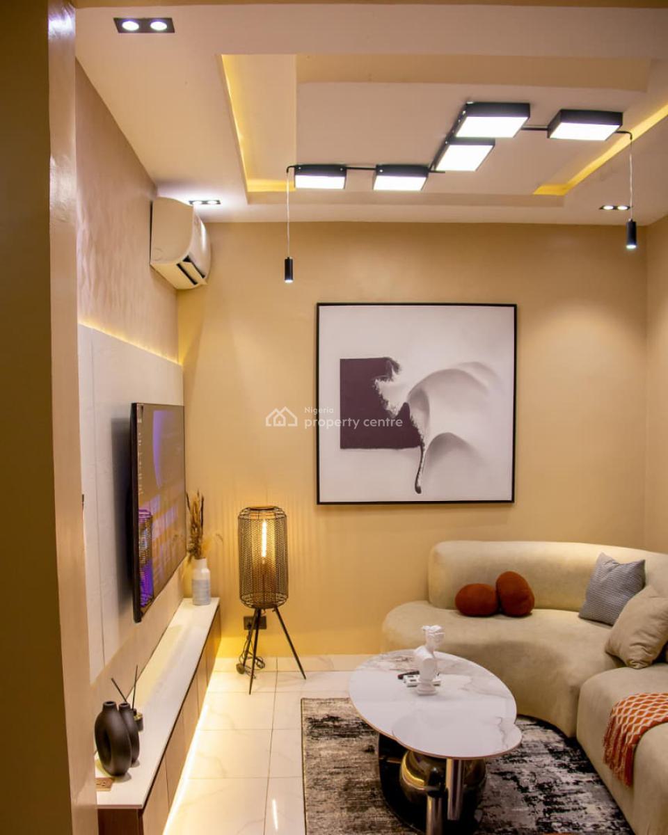 Luxury 1 Bedroom Apartment, Ologolo, Lekki, Lagos, Flat / Apartment Short Let