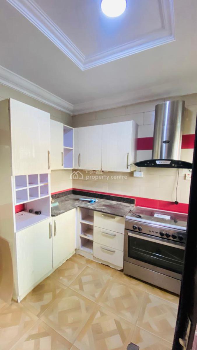 Luxury 4 Bedroom Terraced Duplex in an Estate, Lekki Phase 1, Lekki, Lagos, Terraced Duplex for Rent