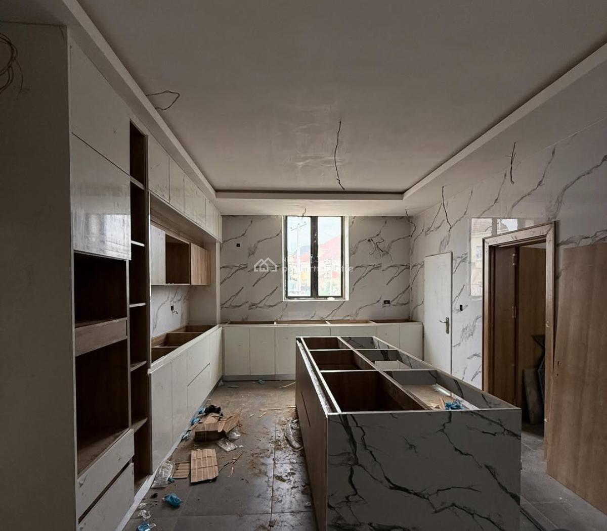 6 Bedrooms Detached Duplex with Bq, Mabushi, Abuja, Detached Duplex for Sale