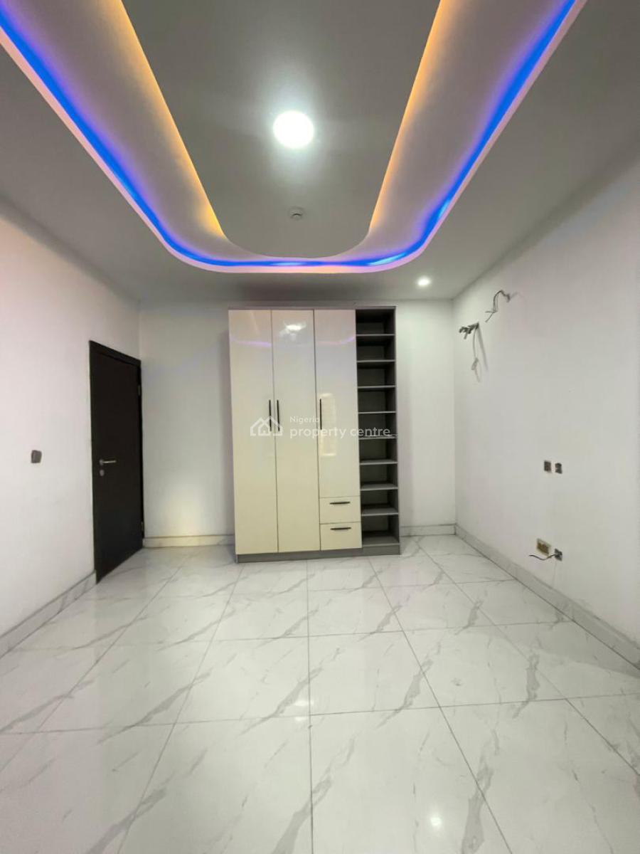 Luxury 3-bedroom Apartment with Pool and Elevator, Lekki Phase 1, Lekki, Lagos, Flat / Apartment for Sale