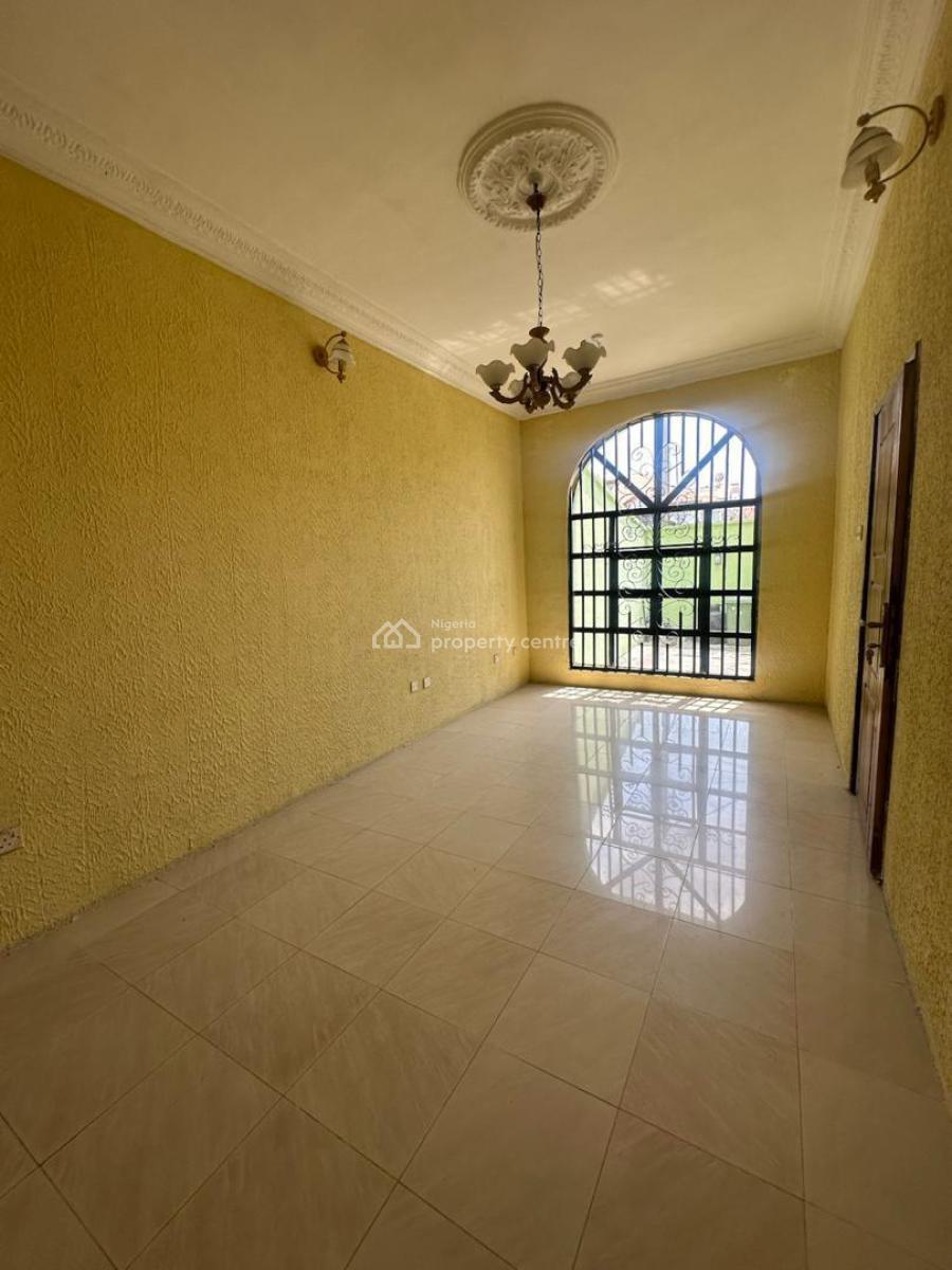 Well Maintained 5 Bedroom Detached Duplex with 2 Bqs, Lekki Phase1, Lekki, Lagos, Detached Duplex for Rent