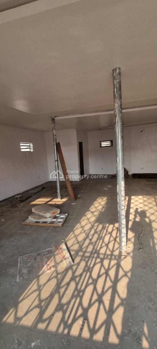 an Open Office Space Facing Junction Road Viable for Commercial, Okun-ajah Junction Lekki Eti-osa Ajah, Lekki, Lagos, Shop for Rent