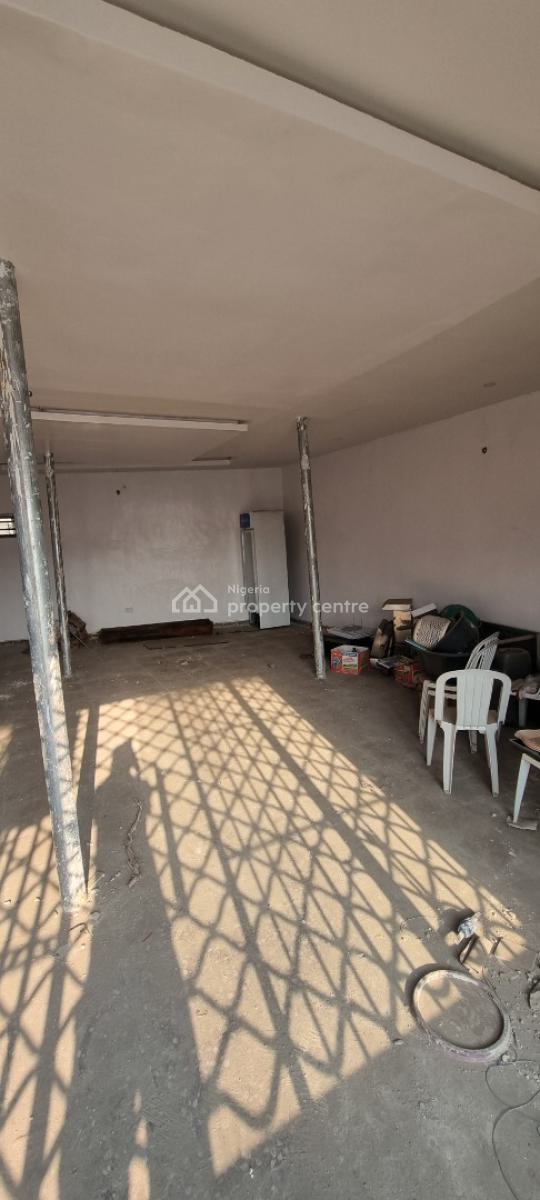 an Open Office Space Facing Junction Road Viable for Commercial, Okun-ajah Junction Lekki Eti-osa Ajah, Lekki, Lagos, Shop for Rent