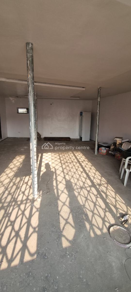 an Open Office Space Facing Junction Road Viable for Commercial, Okun-ajah Junction Lekki Eti-osa Ajah, Lekki, Lagos, Shop for Rent