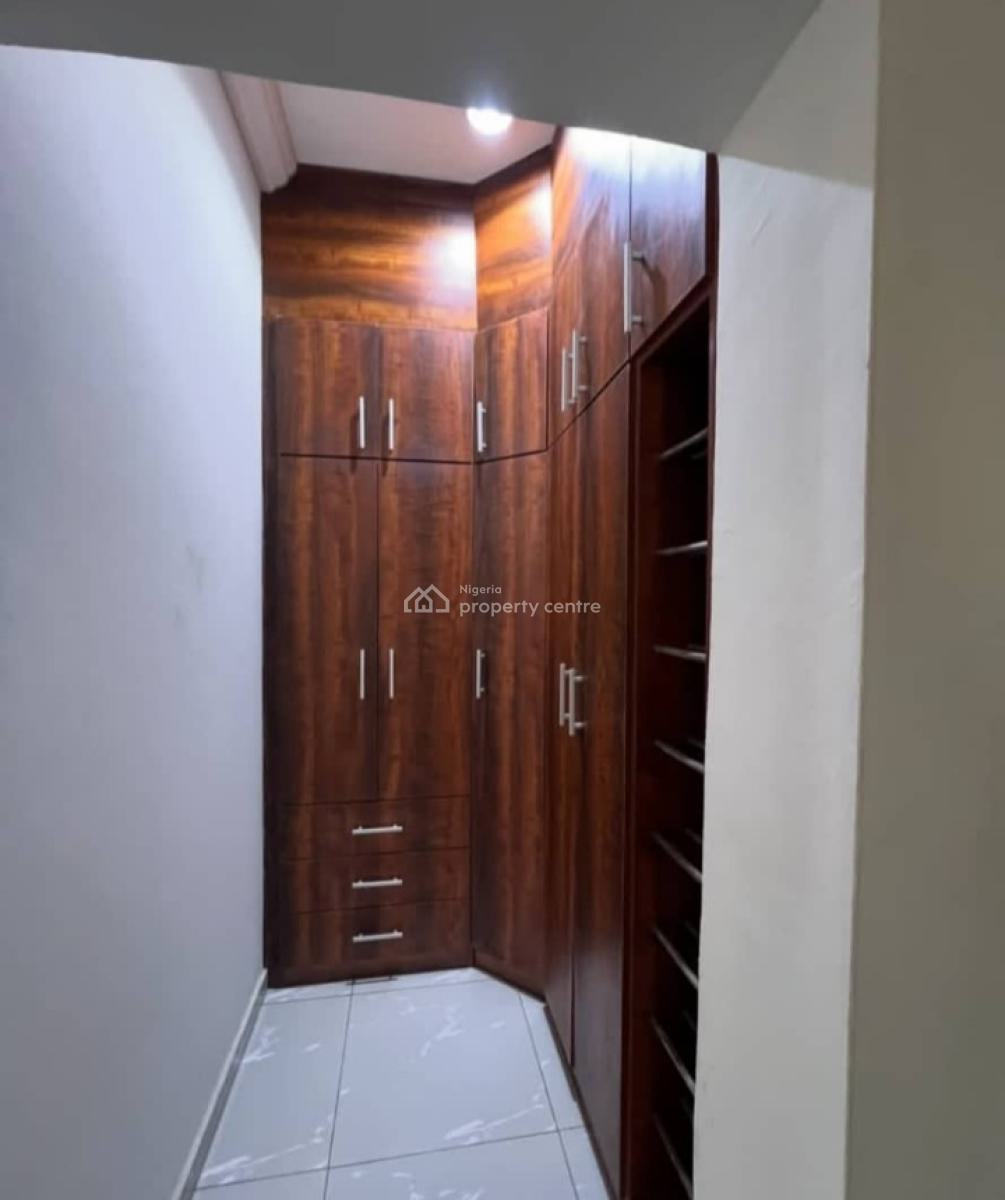 Luxury & Spacious 3bed Apartment in a Serene Estate, Ikate, Lekki, Lagos, Flat / Apartment for Rent