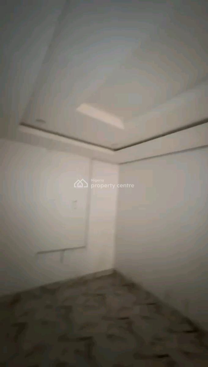 a Roomself Apartment, Ososa Street, Off Bariga Road, Bariga, Shomolu, Lagos, Self Contain (single Rooms) for Rent