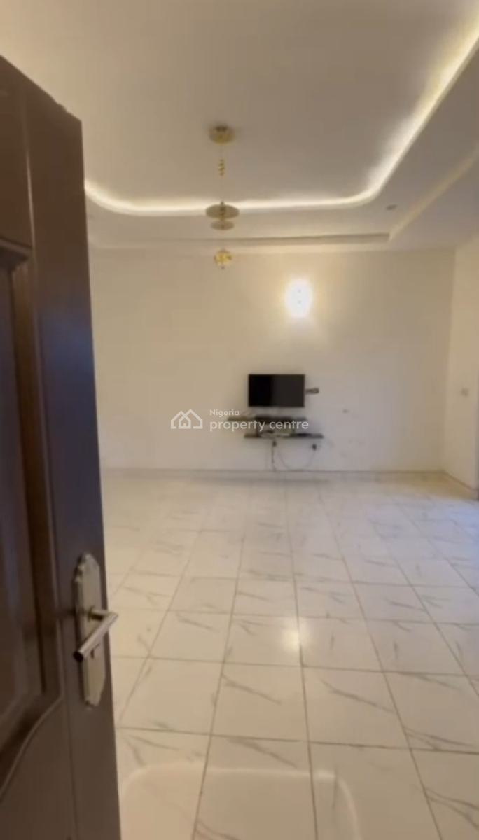 2 Bedroom Flat in an Estate, Apo Wumba, Apo, Abuja, Flat / Apartment for Sale
