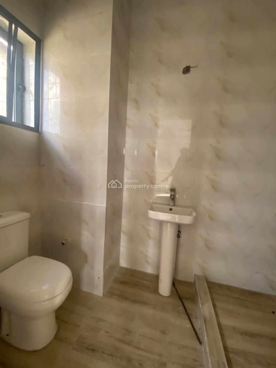 Newly Built 2 Bedroom En-suite Flat with Fitted Kitchen Cabinets/pantr, Sangotedo, Ajah, Lagos, Flat / Apartment for Rent