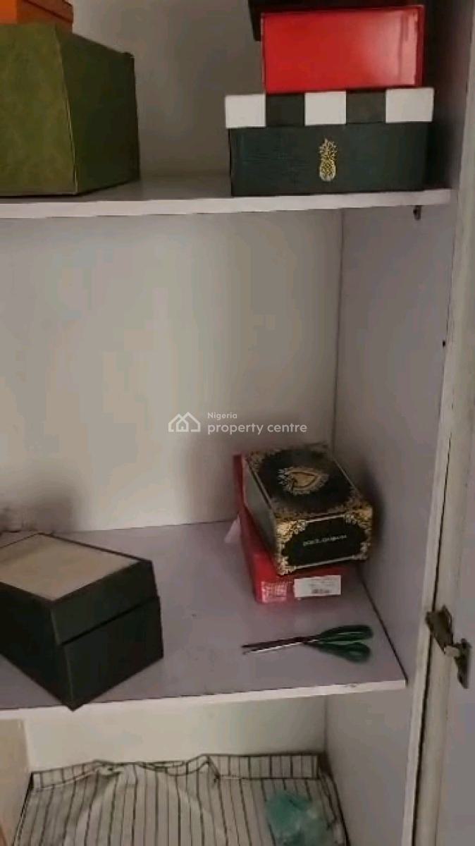 Decent 3 Bedrooms Up Flat All Rooms Ensuite N Guest Toilet All Tiled, Medina Estate, Medina, Gbagada, Lagos, Flat / Apartment for Rent