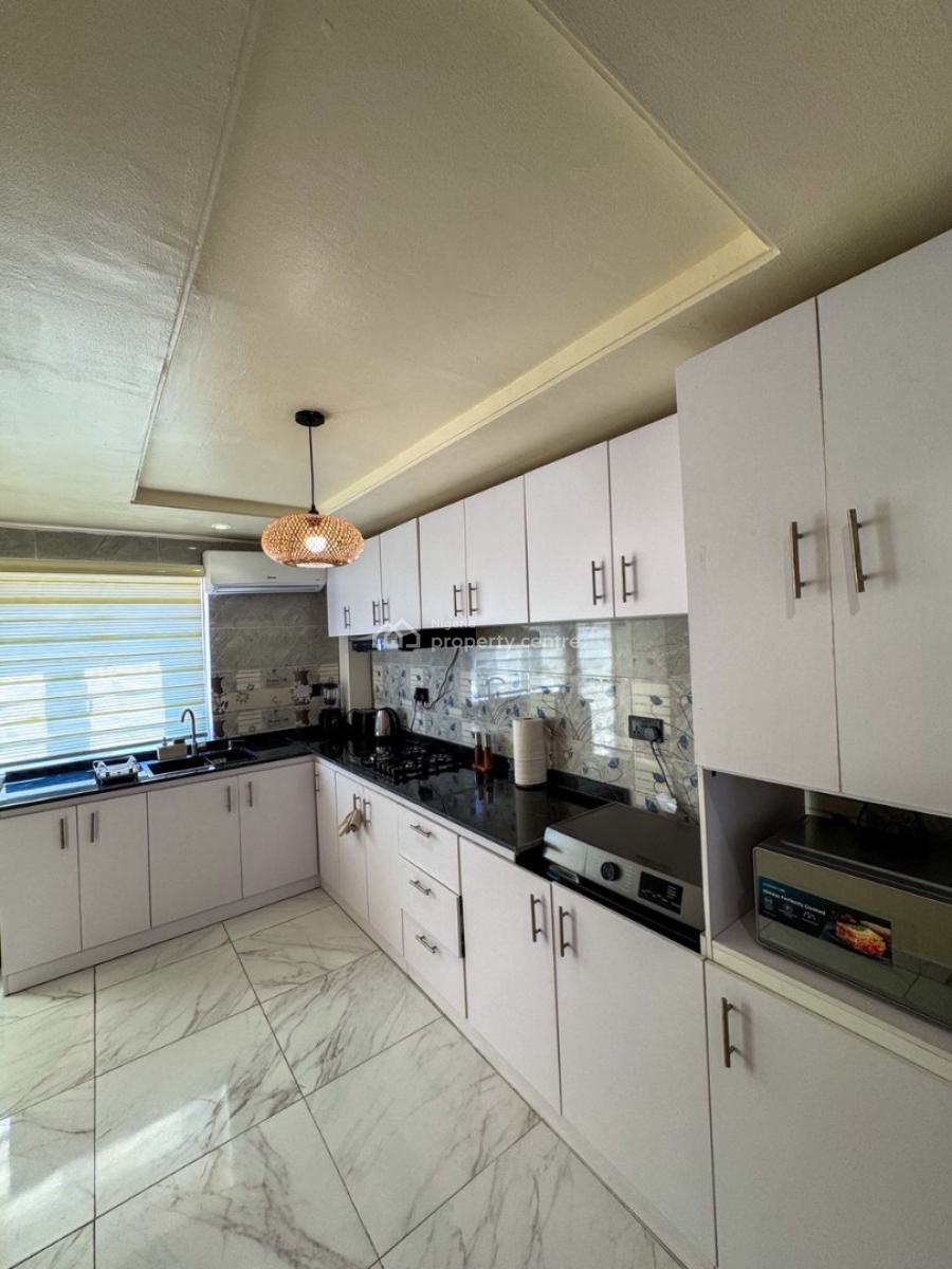 One Bedroom Pent Apartment, Itedo Estate, Lekki Phase 1, Lekki, Lagos, Mini Flat (room and Parlour) Short Let