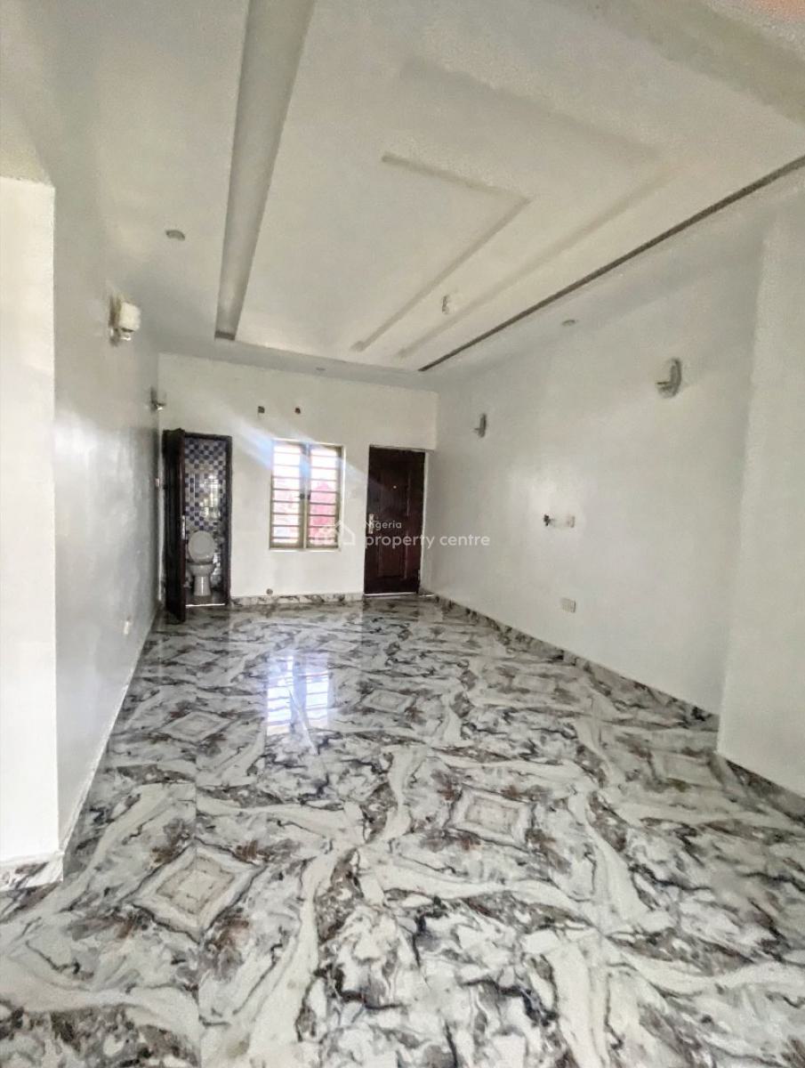 Exotic 2 Bedroom Flat with Pop Ceilings, Off Rumuokwurushii Tank Atali Eneka Road, Rumuokwurusi, Port Harcourt, Rivers, Flat / Apartment for Rent