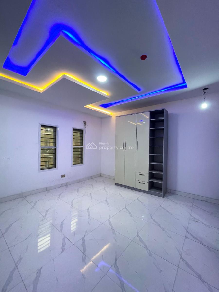 3 Bedroom Apartment with with Amazing Facilities, Lekki Phase 1, Lekki, Lagos, Terraced Duplex for Sale