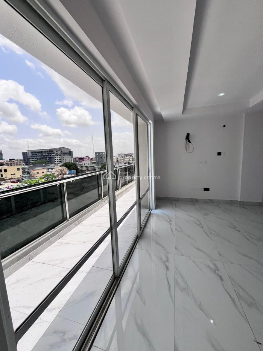 Luxury 3 Bedroom Apartment, Off Awolowo Road, Old Ikoyi, Ikoyi, Lagos, Flat / Apartment for Sale