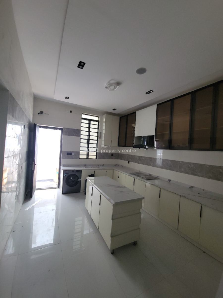 5bedroom Detached Duplex in Lekki Lagos, Orchid Road Lekki Lagos, Lafiaji, Lekki, Lagos, Detached Duplex for Sale