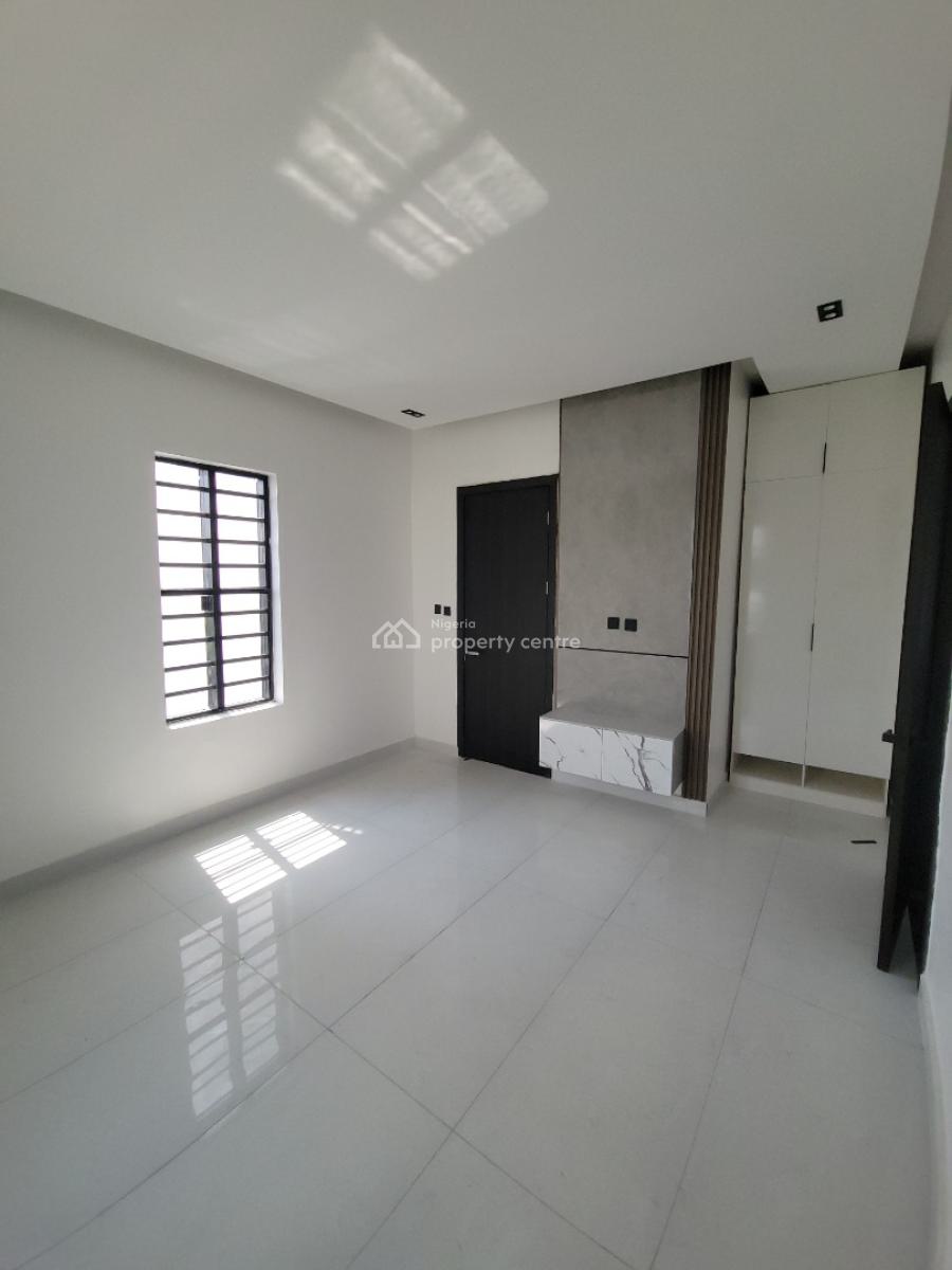 5bedroom Detached Duplex in Lekki Lagos, Orchid Road Lekki Lagos, Lafiaji, Lekki, Lagos, Detached Duplex for Sale
