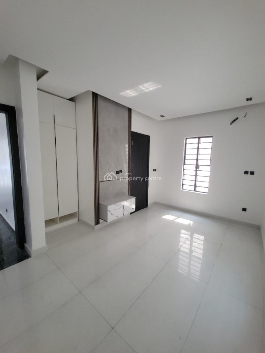 5bedroom Detached Duplex in Lekki Lagos, Orchid Road Lekki Lagos, Lafiaji, Lekki, Lagos, Detached Duplex for Sale