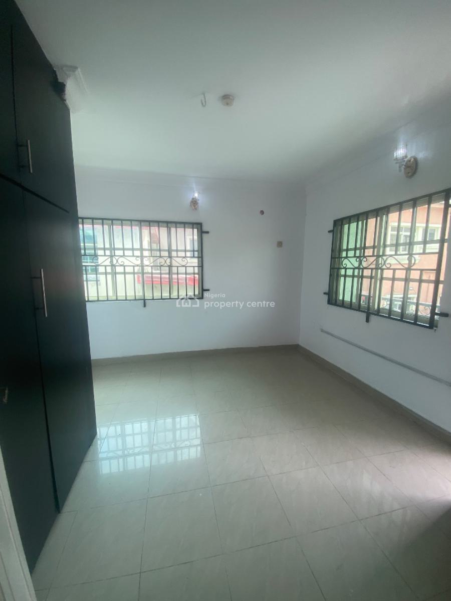 5bedroom Self Compound with a Bq Selfcon, Abraham Adesanya Bus Stop, Ajah, Lagos, Semi-detached Duplex for Rent