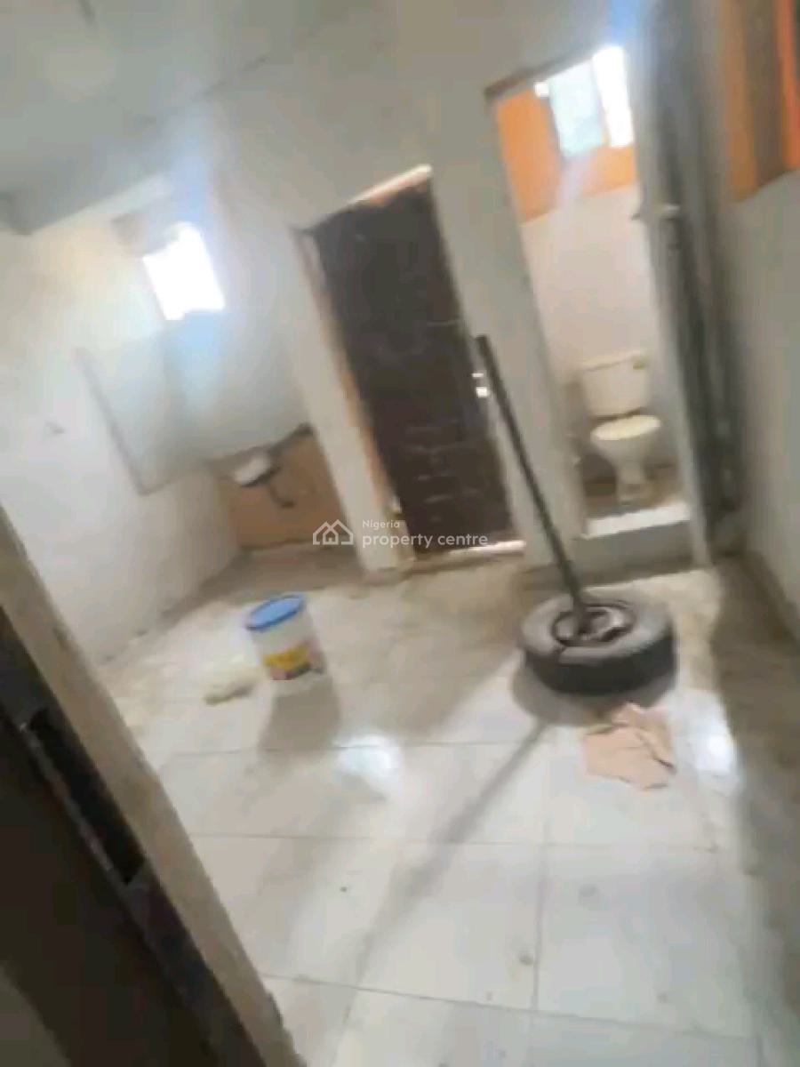 *spacious Mini Flat with 2 Toilets, Tarred Road,, Sabo, Yaba, Lagos, Mini Flat (room and Parlour) for Rent