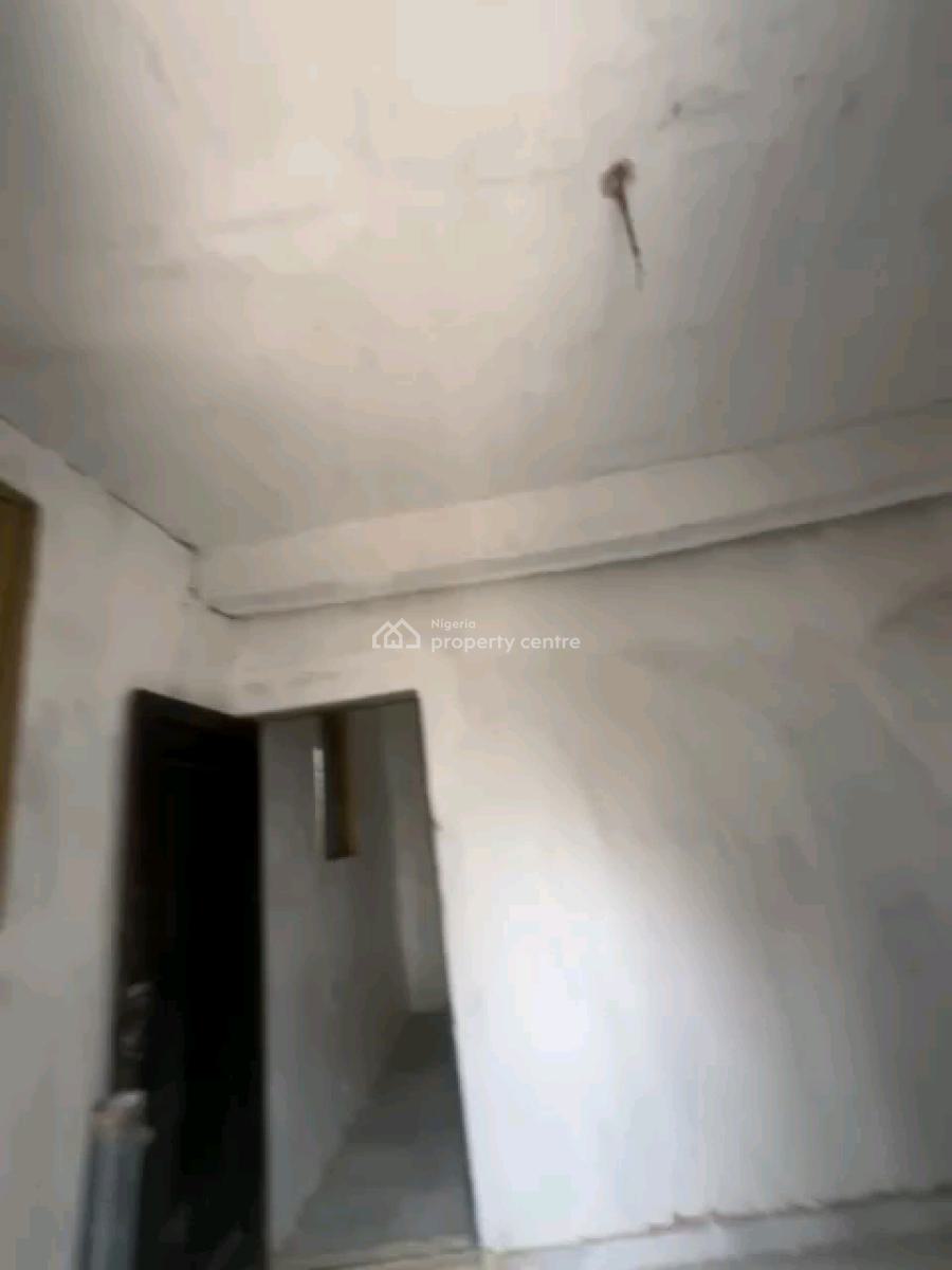 *spacious Mini Flat with 2 Toilets, Tarred Road,, Sabo, Yaba, Lagos, Mini Flat (room and Parlour) for Rent