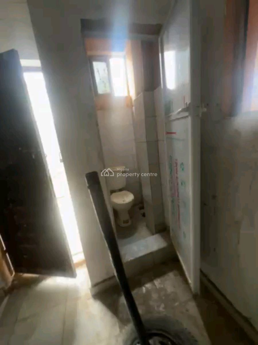 *spacious Mini Flat with 2 Toilets, Tarred Road,, Sabo, Yaba, Lagos, Mini Flat (room and Parlour) for Rent