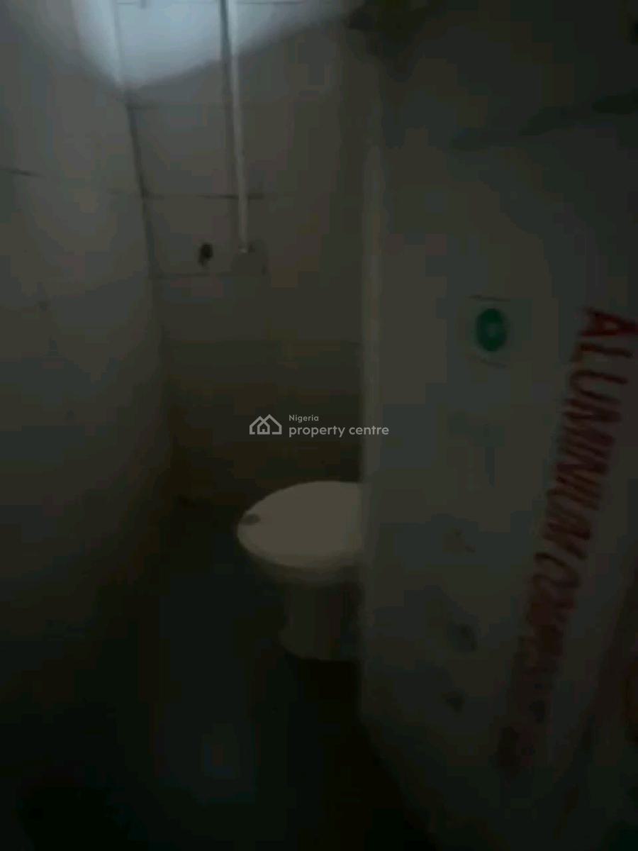 *spacious Mini Flat with 2 Toilets, Tarred Road,, Sabo, Yaba, Lagos, Mini Flat (room and Parlour) for Rent