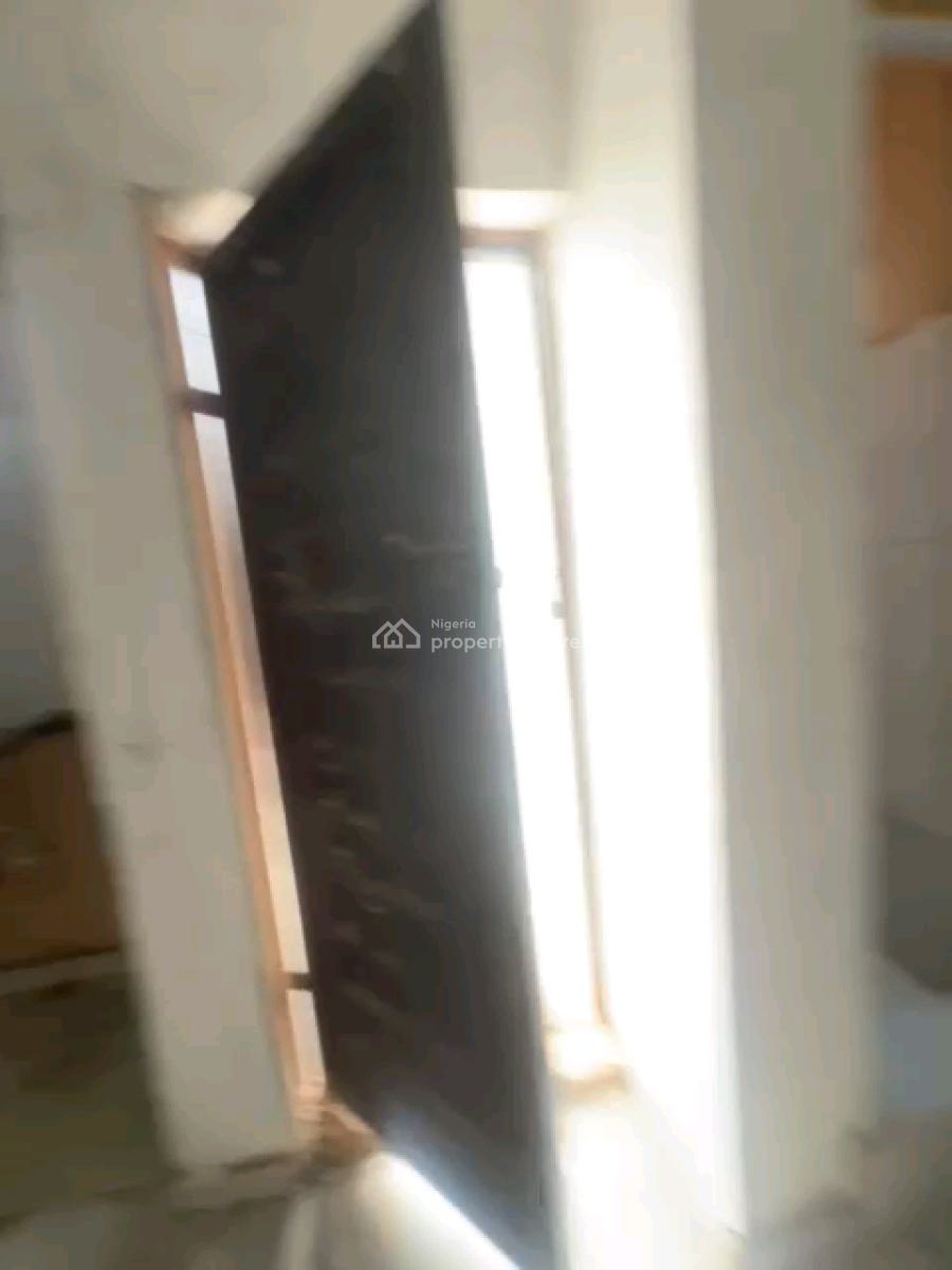 *spacious Mini Flat with 2 Toilets, Tarred Road,, Sabo, Yaba, Lagos, Mini Flat (room and Parlour) for Rent