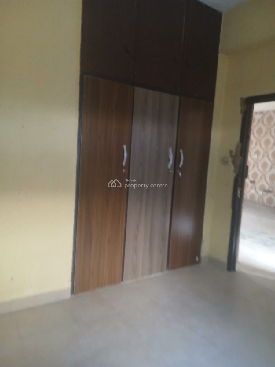 Lovely Executive 3bedroom, Shomolu, Lagos, Flat / Apartment for Rent