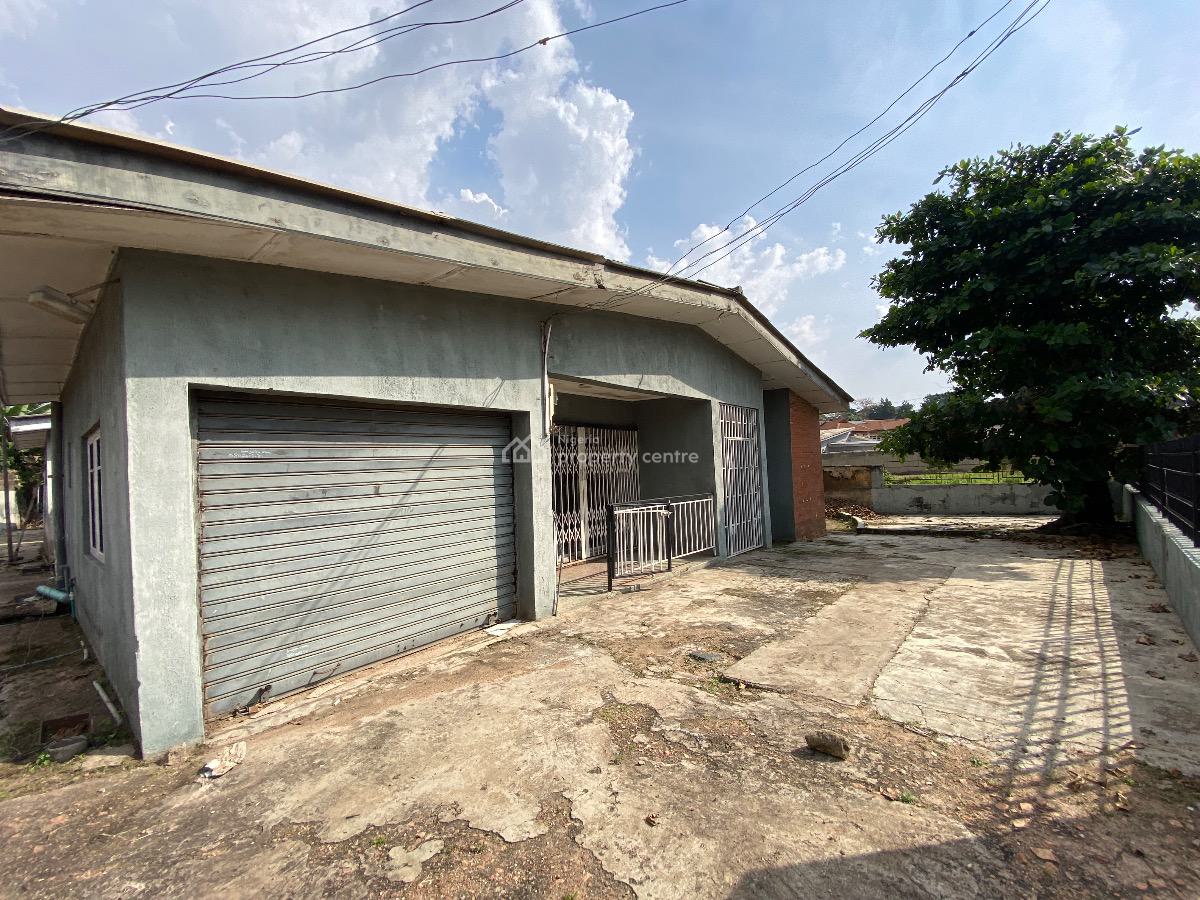 3-bedroom Office Space at -- Awolowo, Old Bodija, Awolowo Area, Old Bodija, Ibadan, Oyo, Terraced Bungalow for Rent