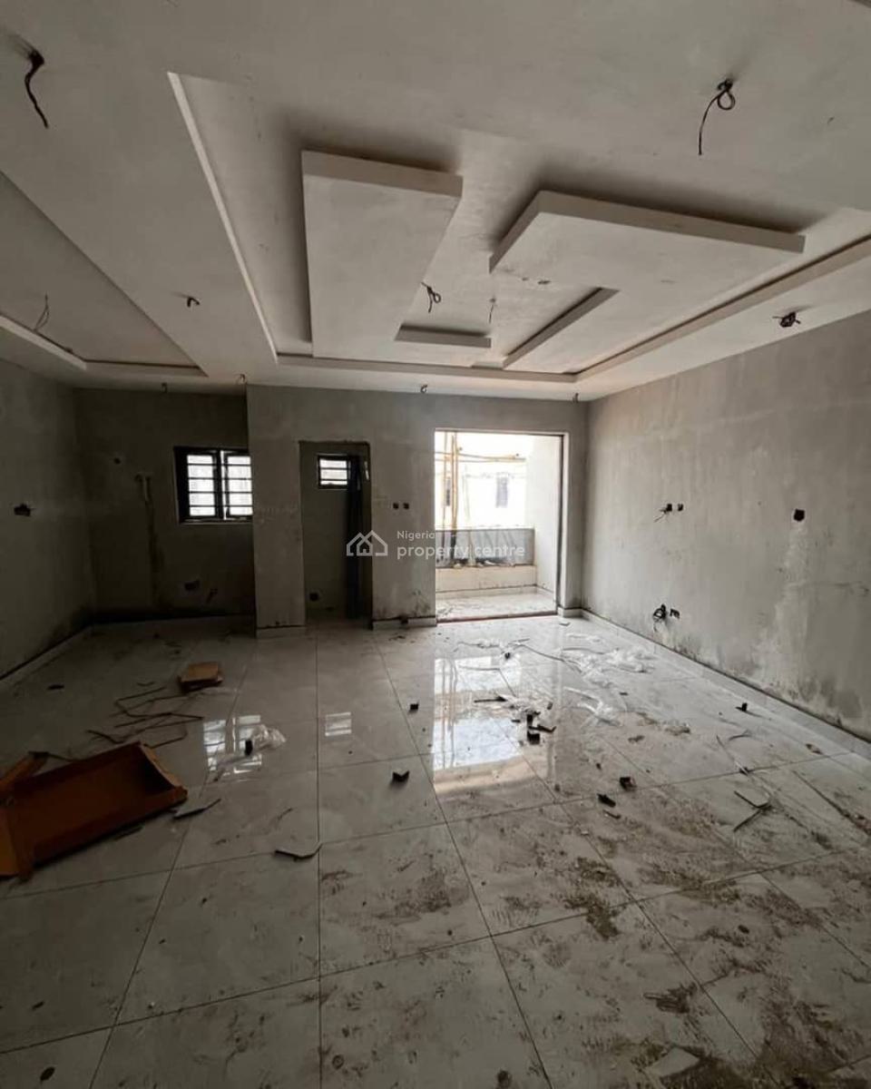 Spaciously Built 3 Bedroom Apartment in Serene Environment, Maryland, Lagos, Flat / Apartment for Sale