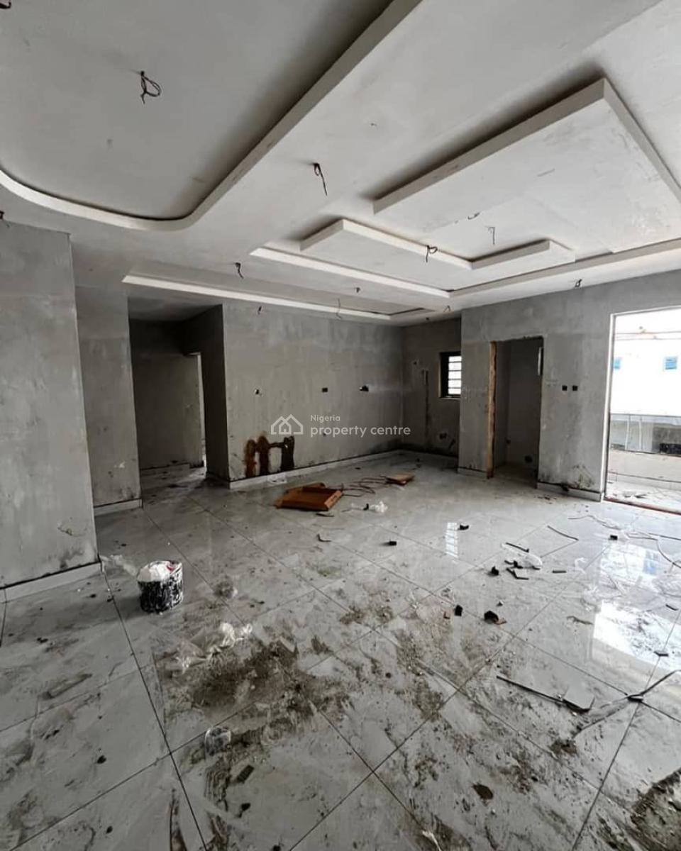 Spaciously Built 3 Bedroom Apartment in Serene Environment, Maryland, Lagos, Flat / Apartment for Sale