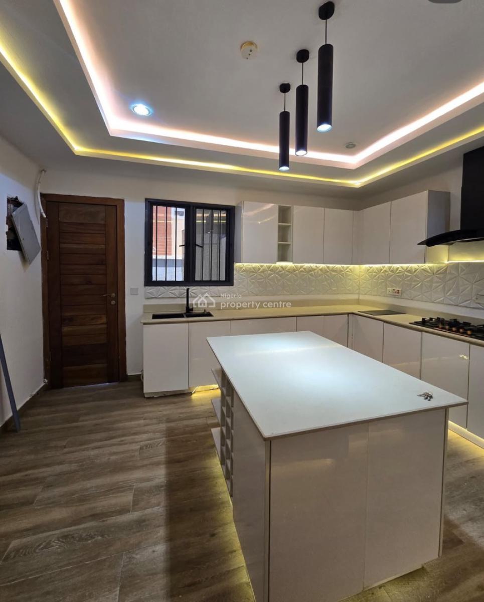 Executive 4 Bedroom Maisonette, Oniru, Victoria Island (vi), Lagos, Terraced Duplex for Sale