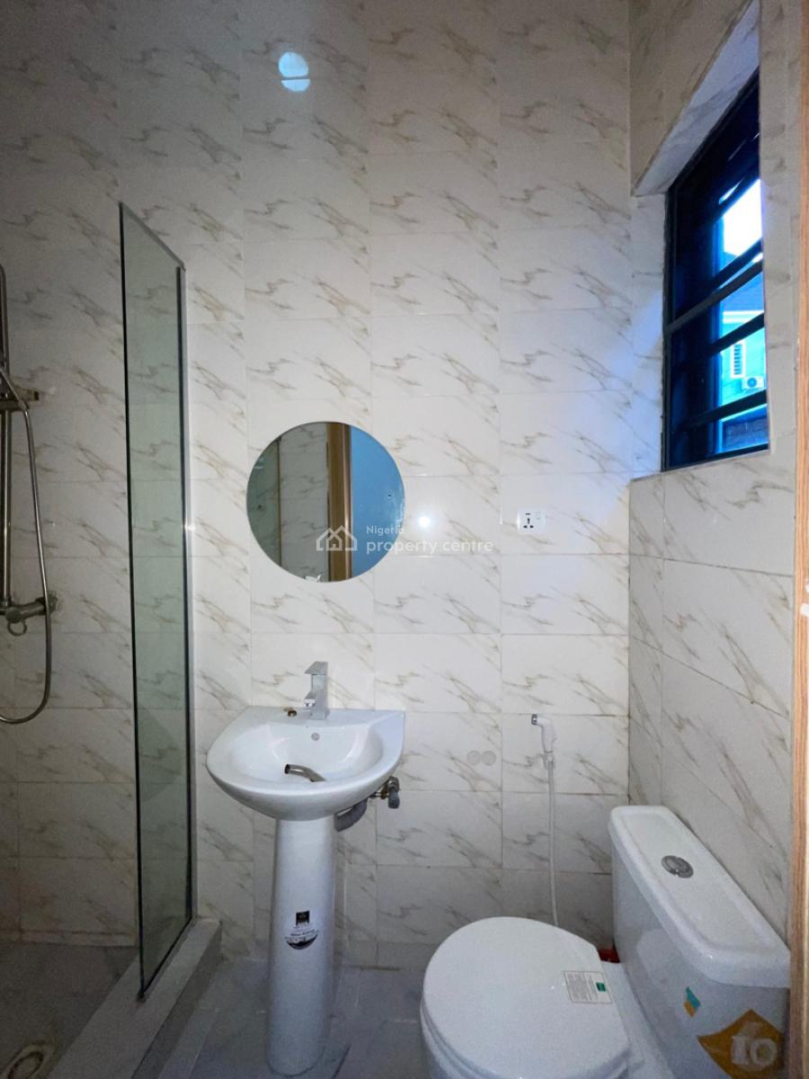 2 Bedroom Flat, Ologolo, Lekki, Lagos, Flat / Apartment for Rent